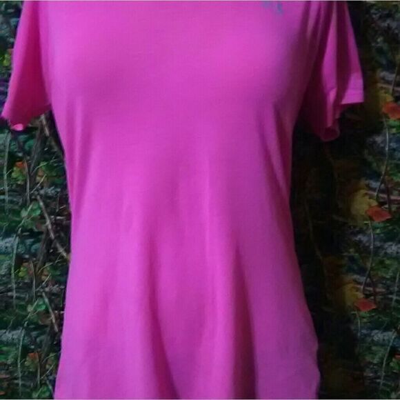 Pink Under Armour T shirt, size M - Picture 8 of 8